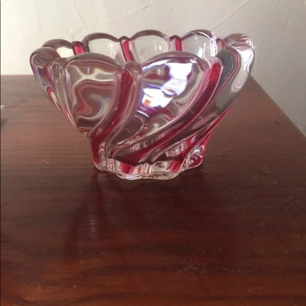Bowl - Picture 2 of 2